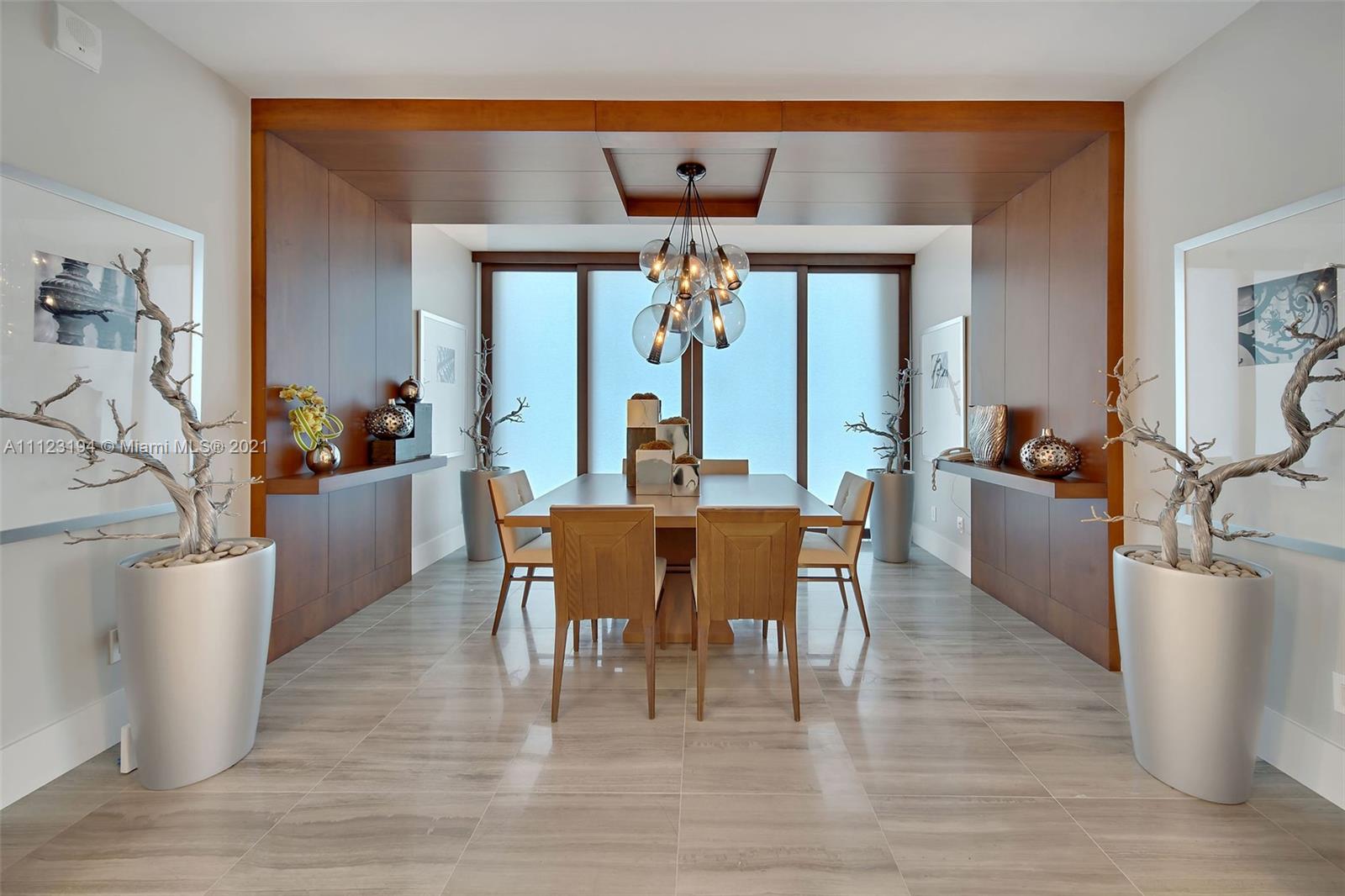 NORTH CARILLON BEACH COND - Residential