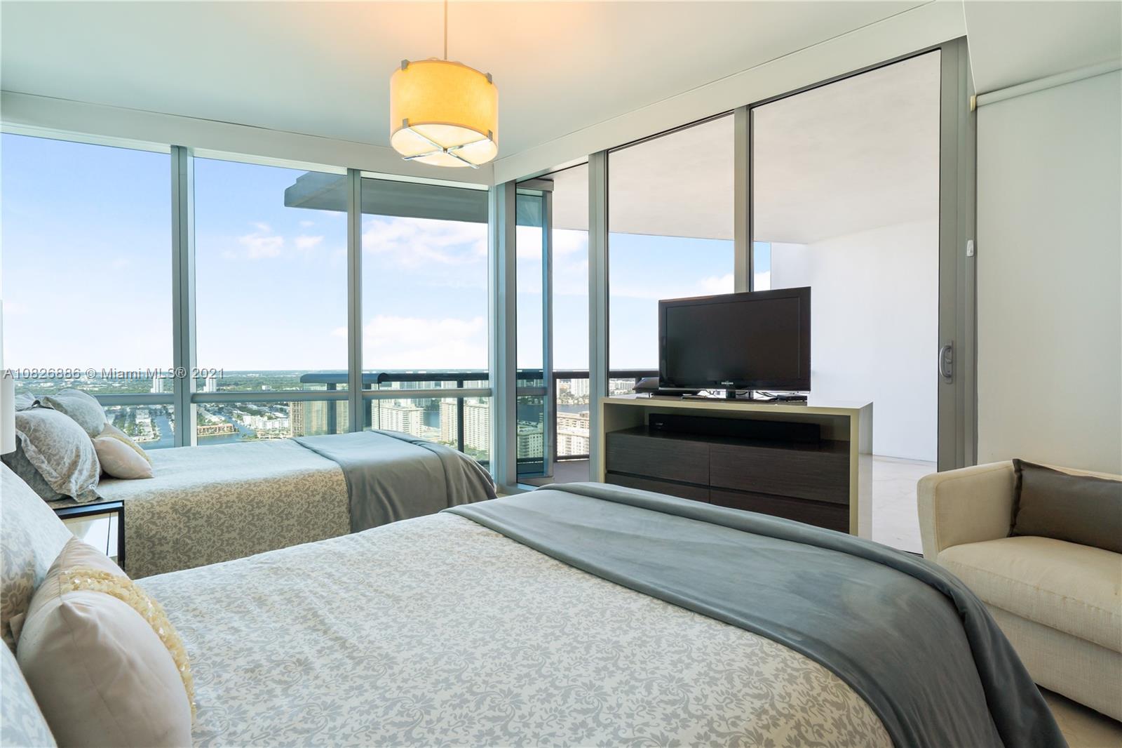 JADE OCEAN CONDO - Residential