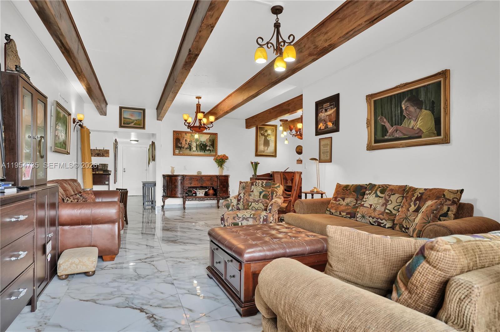 NEW LAND GARDENS CONDO - Residential