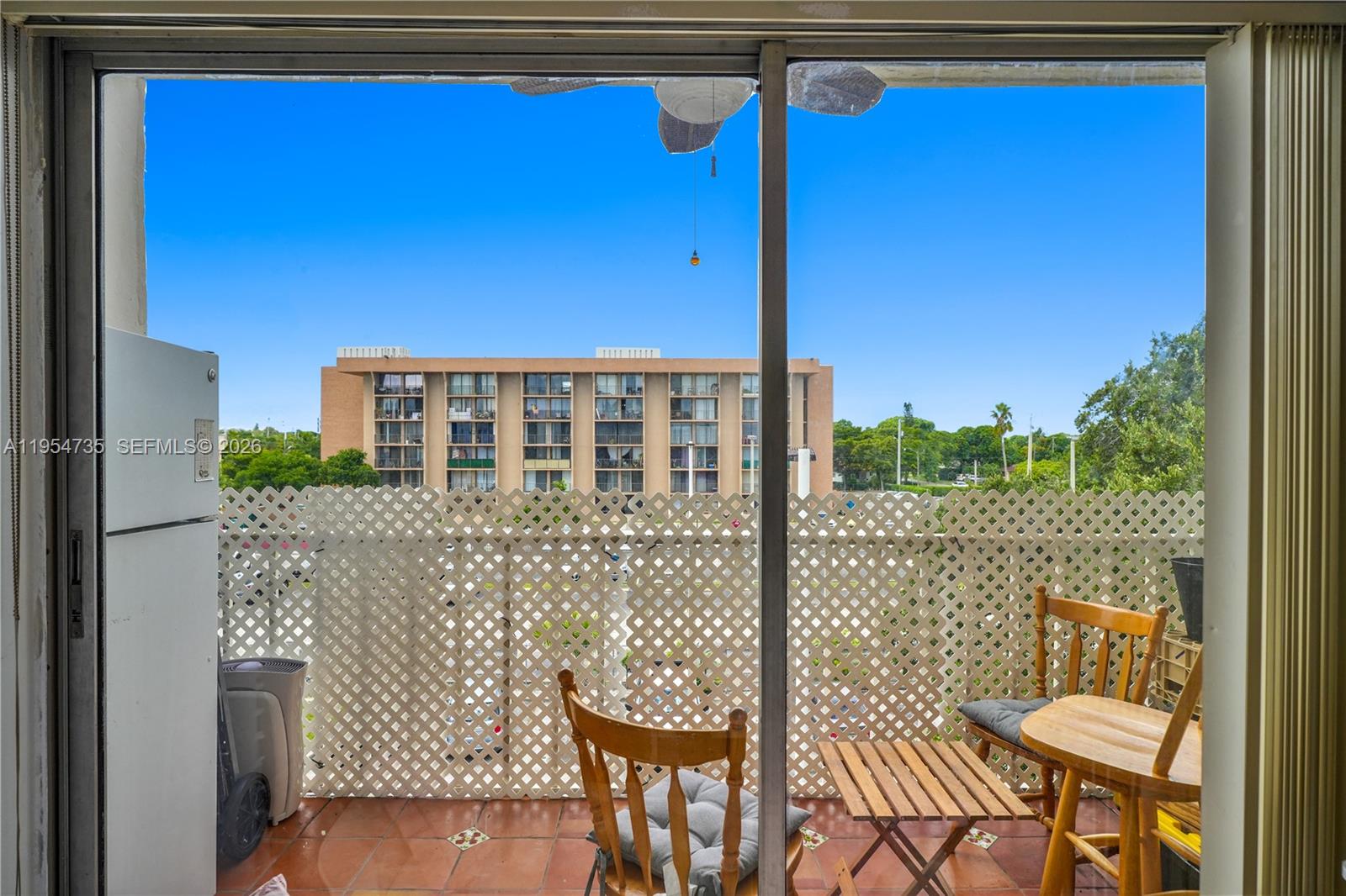 NEW LAND GARDENS CONDO - Residential