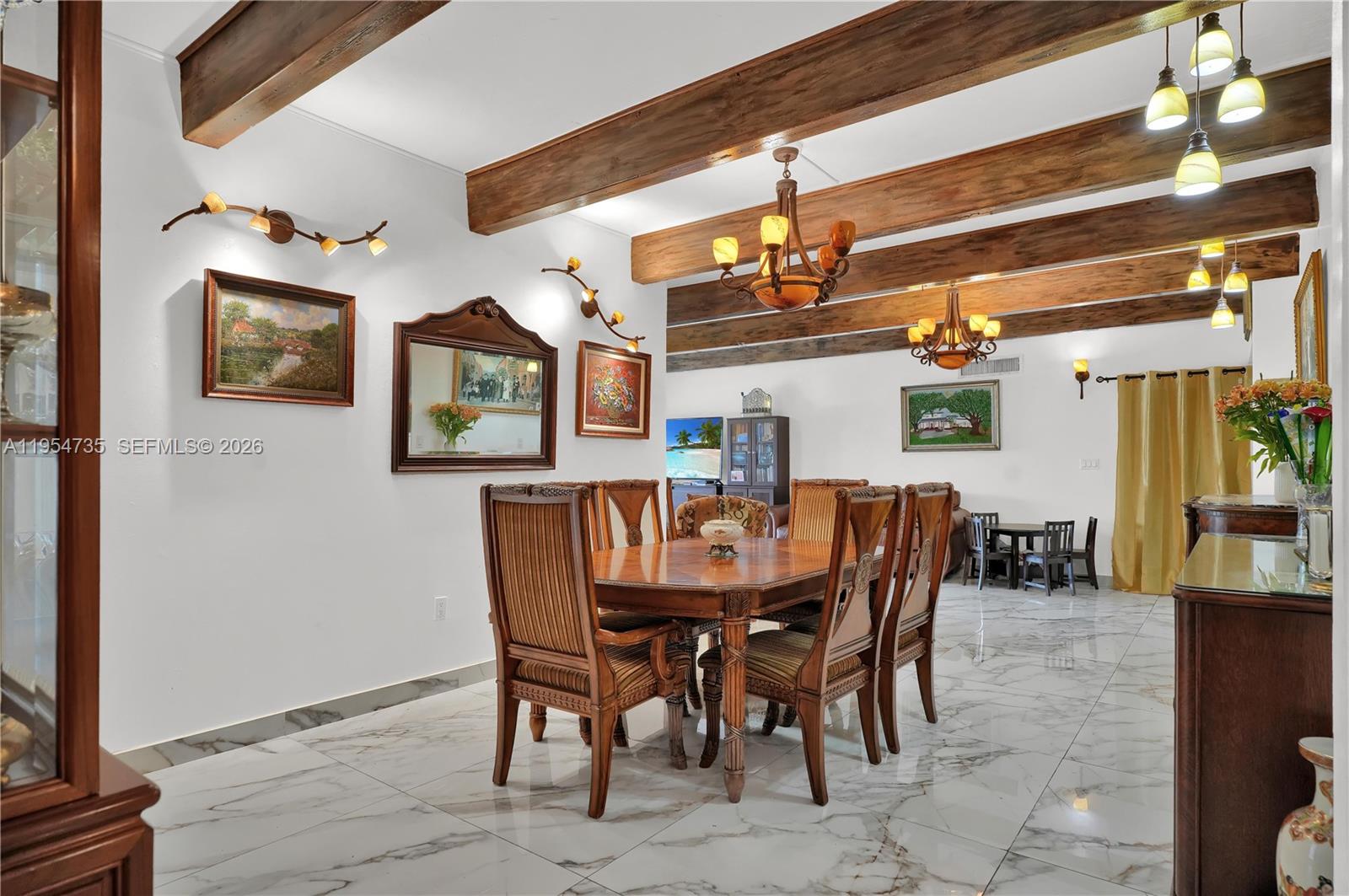 NEW LAND GARDENS CONDO - Residential