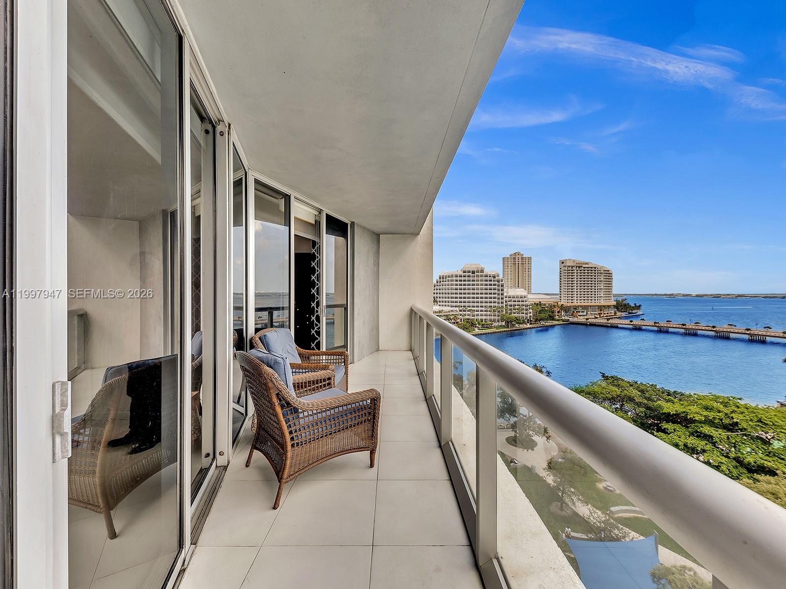 ICON BRICKELL NO TWO - Residential