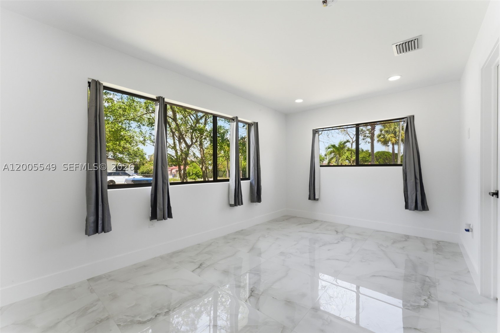 FULFORD HEIGHTS - Residential