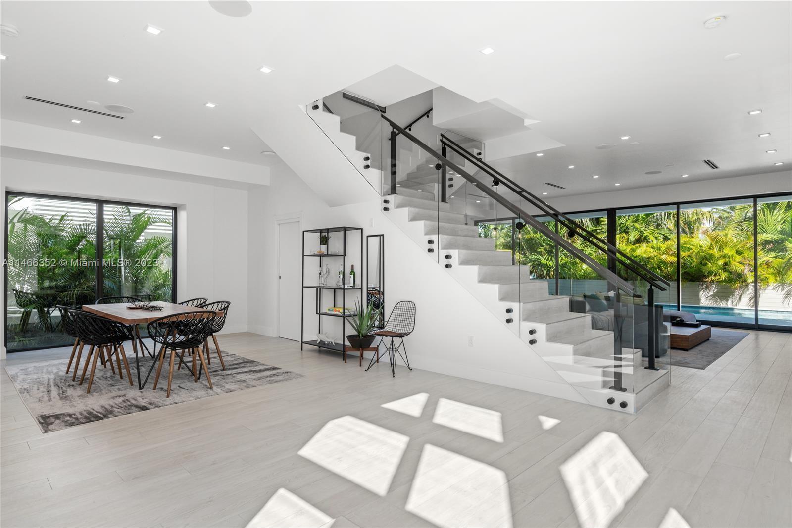 OCEAN SIDE SEC OF THE ISL - Residential Lease