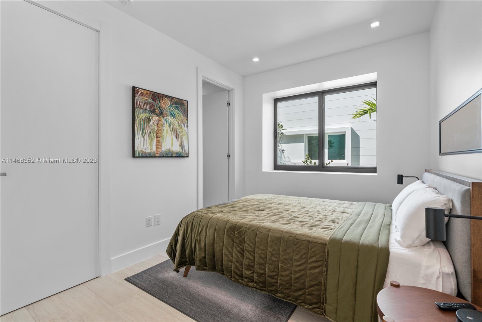 OCEAN SIDE SEC OF THE ISL - Residential Lease