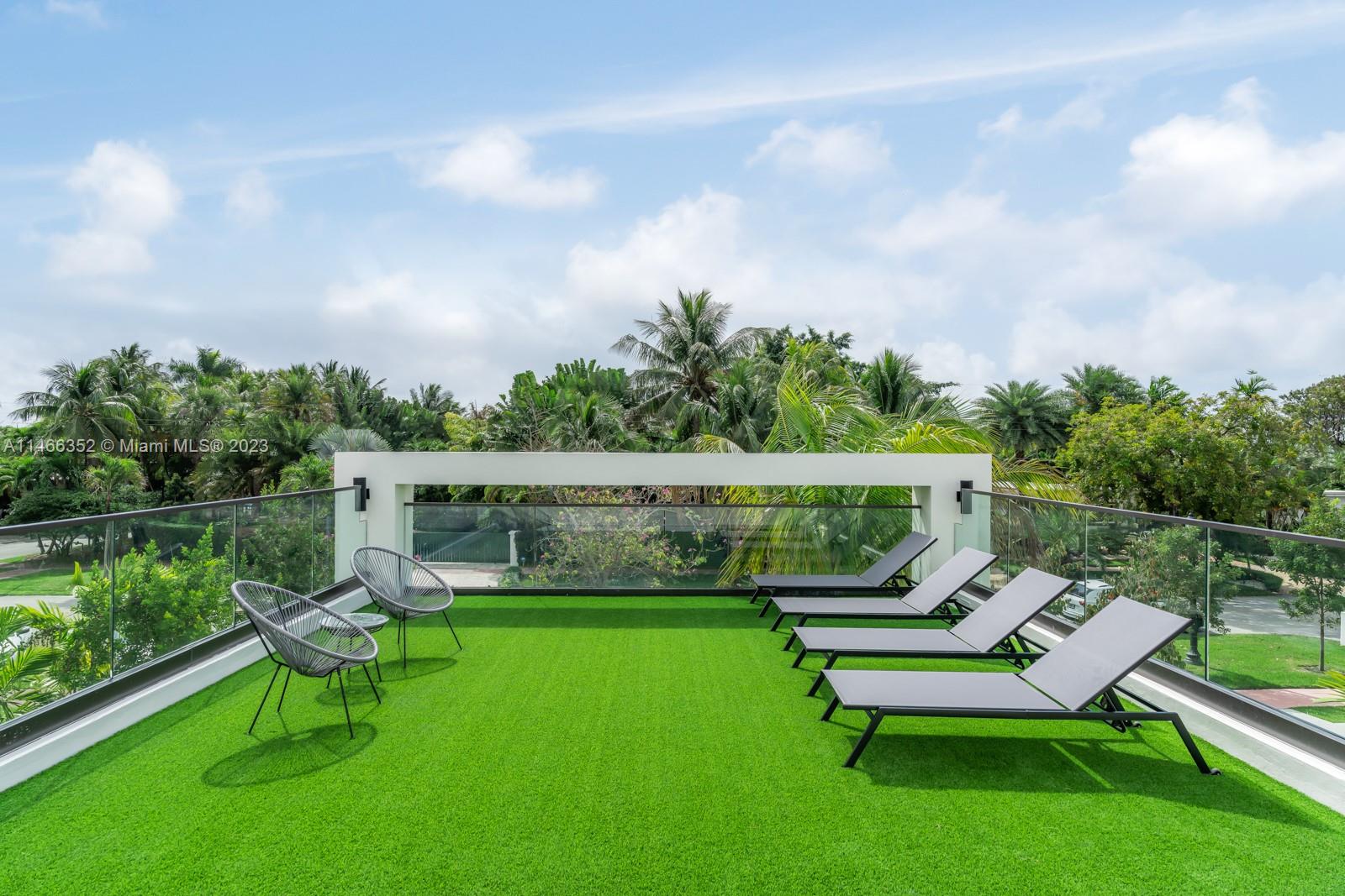 OCEAN SIDE SEC OF THE ISL - Residential Lease