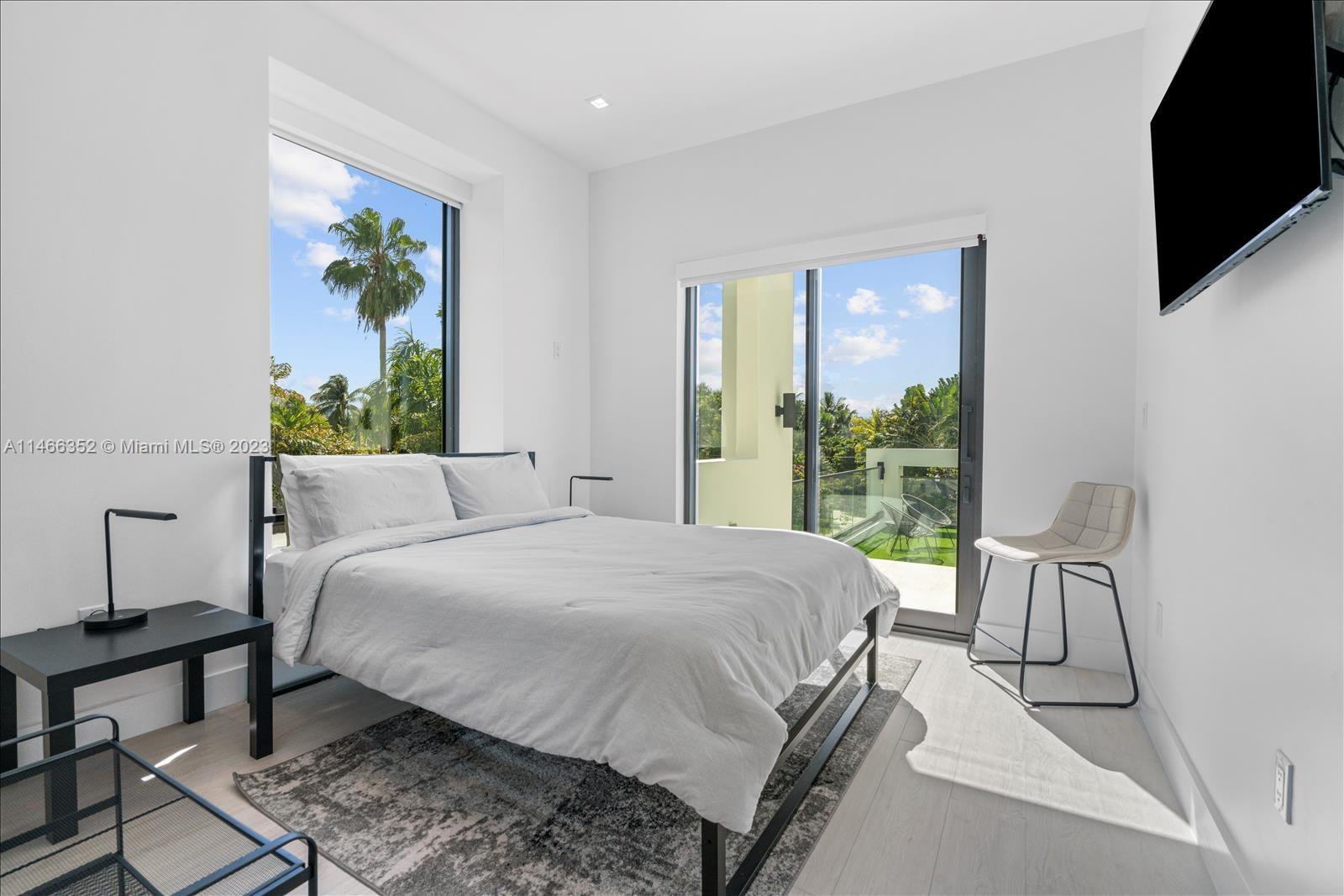 OCEAN SIDE SEC OF THE ISL - Residential Lease