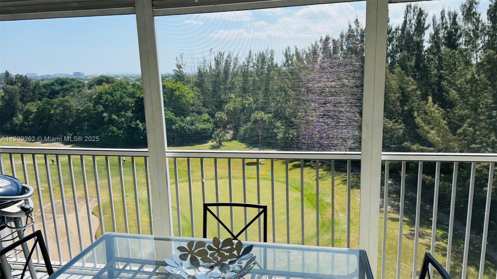 NO 10 PALM-AIRE COUNTRY C - Residential