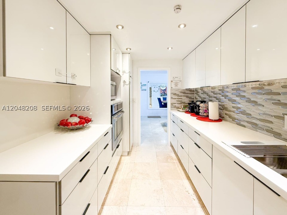 TIDES ON HOLLYWOOD BEACH - Residential
