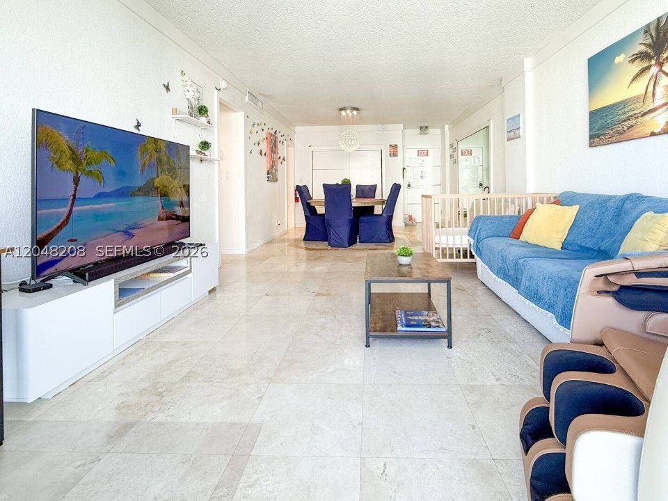 TIDES ON HOLLYWOOD BEACH - Residential