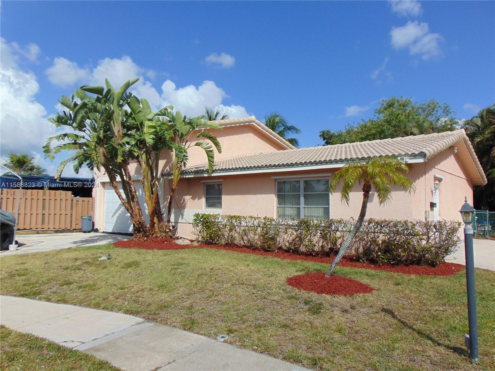 Welcome to your ideal Plantation, FL oasis! This great property offers the perfect blend of comfort, convenience, and versatility. Spacious 3 bedrooms, 2.5 baths with ample natural light and well maintained, with a detached  fully permitted 1 bedroom, 1 bath apartment, ideal for rental income or accommodating in-laws/guests.
the apartment is with its own kitchen and living space, ensuring privacy and comfort. 2-car garage, providing extra storage space and convenience. A tranquil canal-side setting, offering serene views and peaceful ambiance.
Enjoy the Florida lifestyle with a refreshing swimming pool, perfect for relaxation and entertaining.
Large lot size, providing plenty of outdoor space for recreation and gatherings.