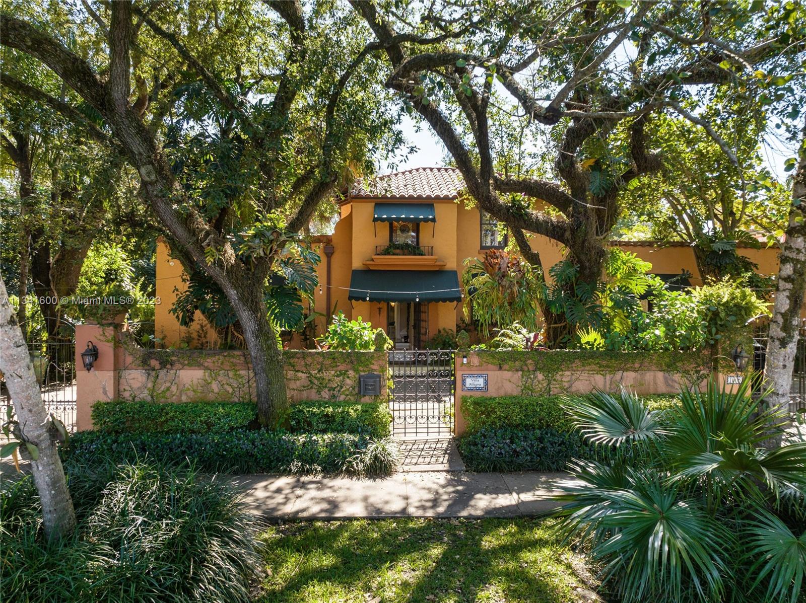 CORAL GABLES SEC C - Residential