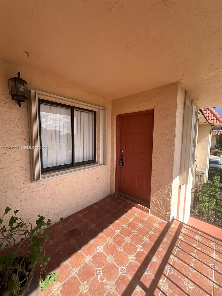 VERY SPACIOUS UNIT IN EXCELLENT CONDITIONS FEATURING 2 BDS / 2 BATHS, TILE FLOORS, NEW WASHER,DRYER, MICROWAVE ,CANAL VIEW VIEW, 1 PARKING SPACE PLUS GUEST PARKING, ACCORDION SHUTTERS & MORE. OK TO LEASE