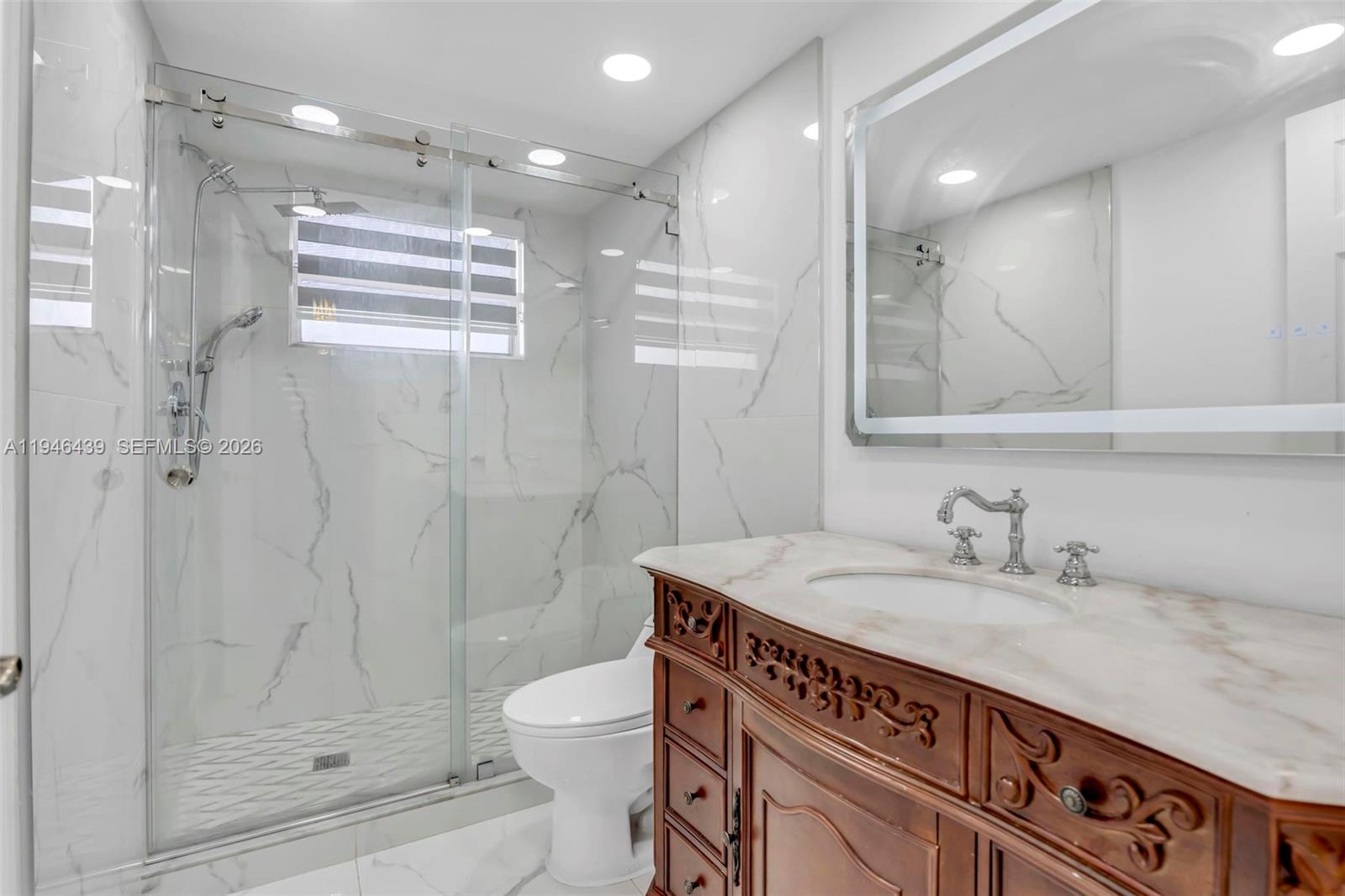 TOPAZ SOUTH CONDO - Residential