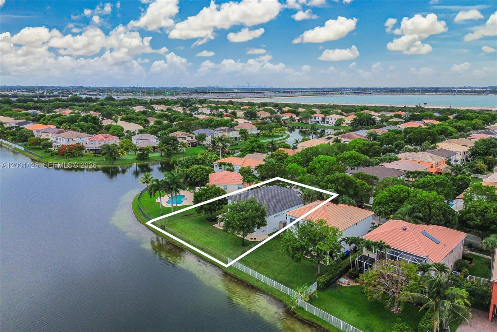 RIVIERA ISLES II - Residential