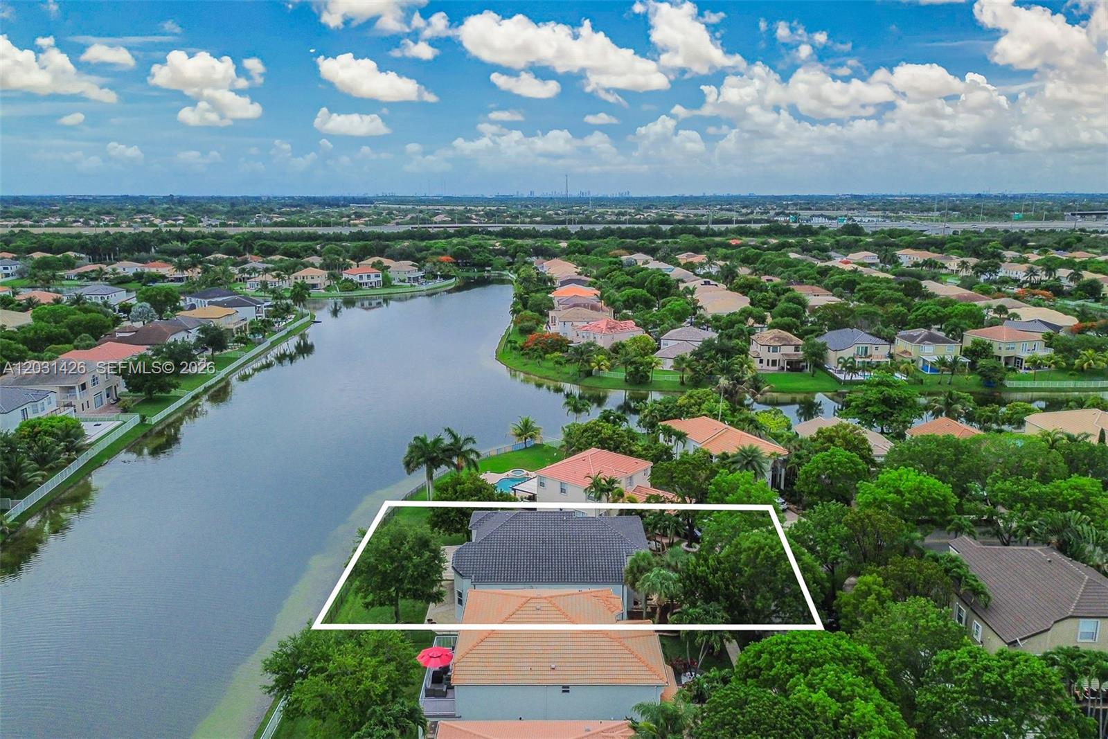 RIVIERA ISLES II - Residential