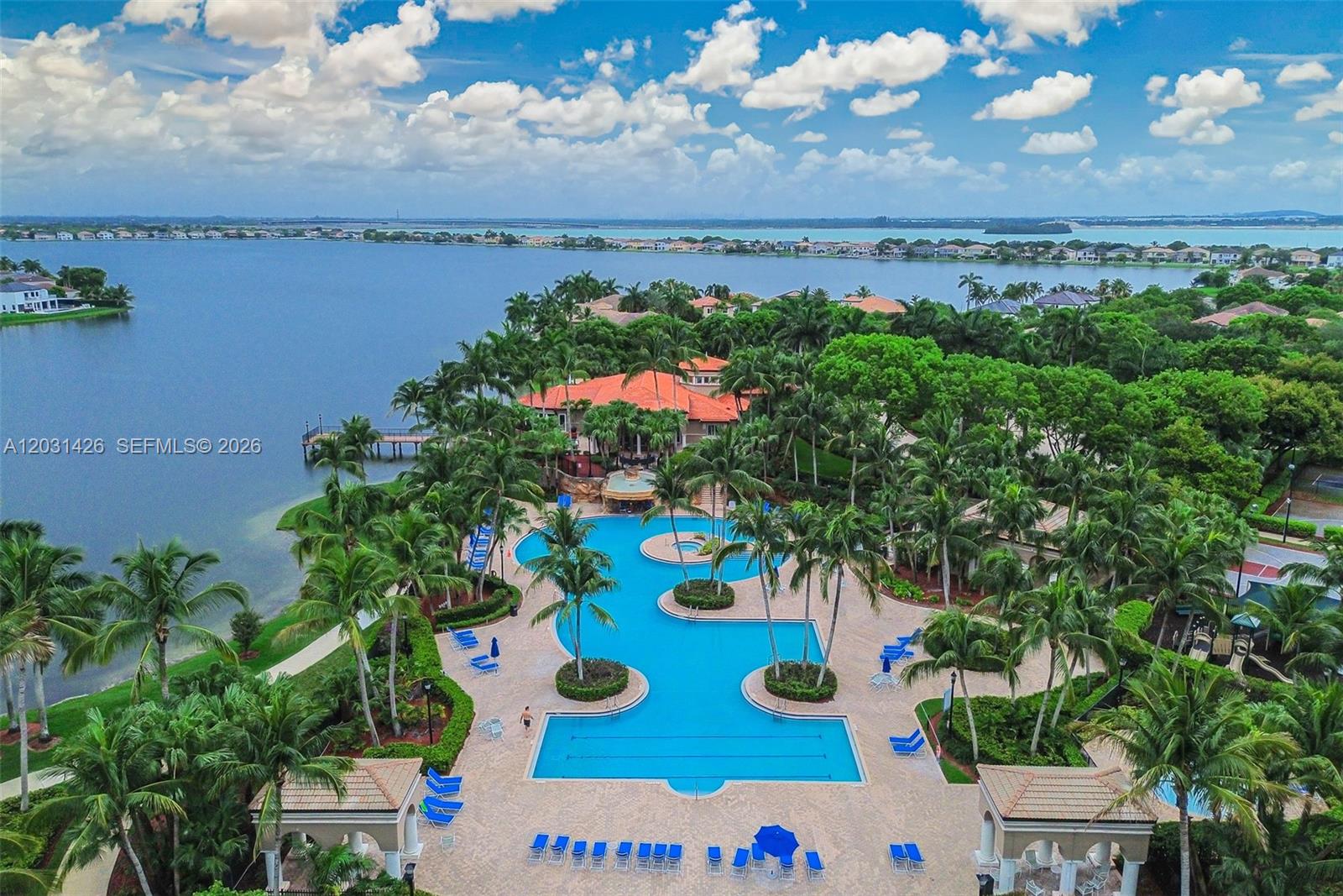 RIVIERA ISLES II - Residential