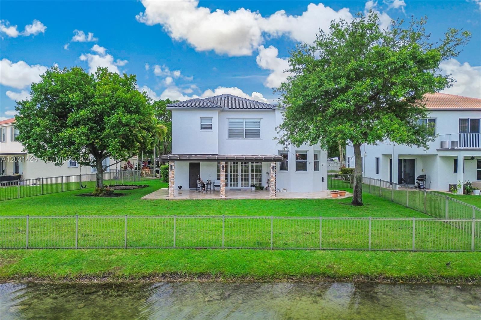 RIVIERA ISLES II - Residential