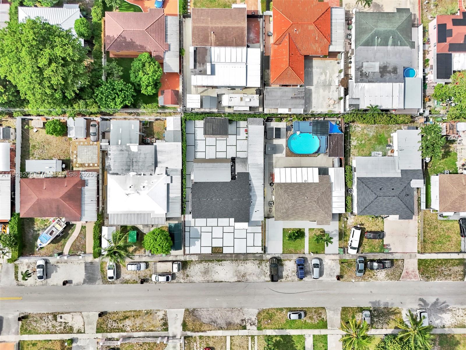 PALM ESTATES - Residential