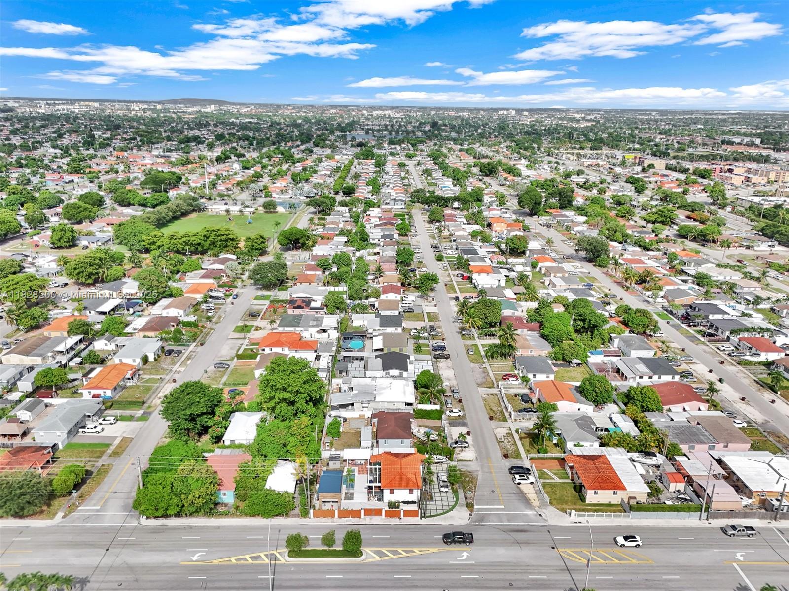 PALM ESTATES - Residential