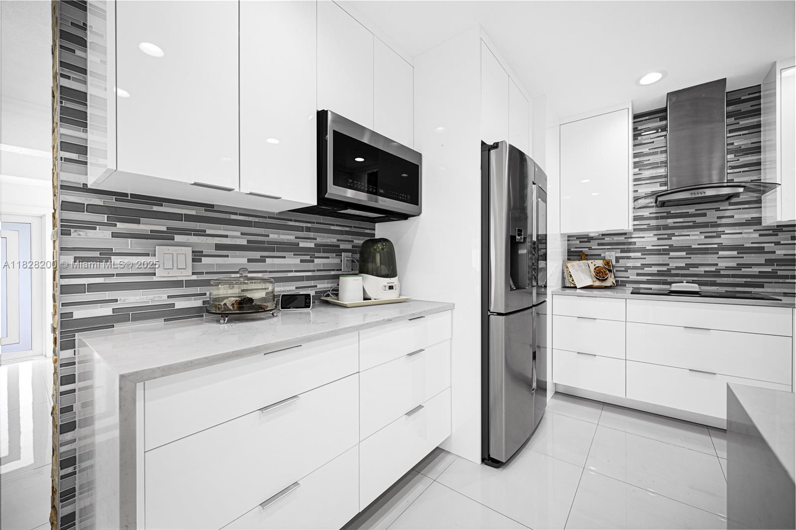 PALM ESTATES - Residential
