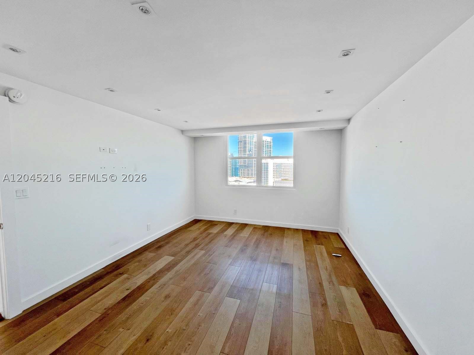 AQUASOL CONDO - Residential