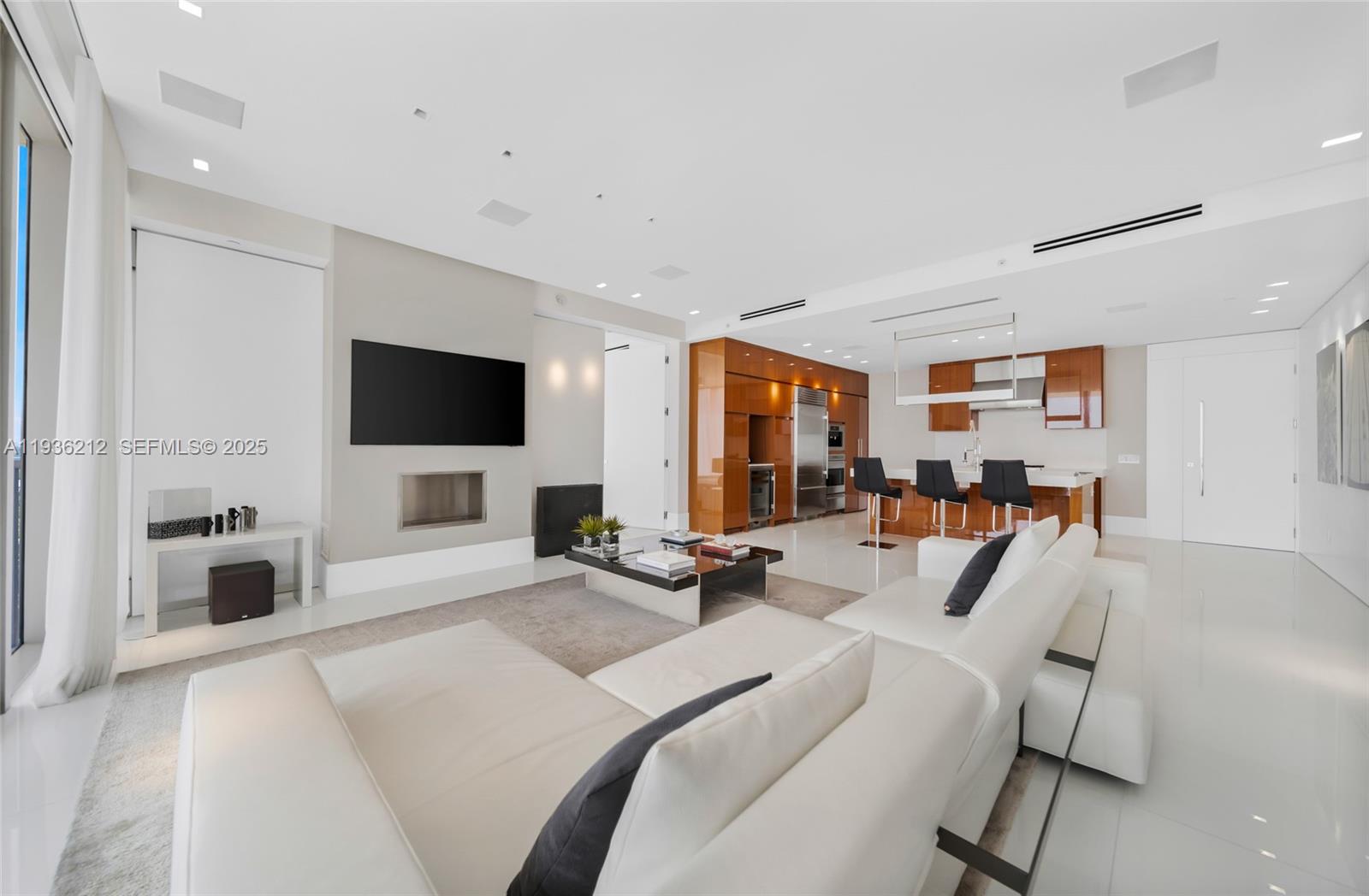 BAL HARBOUR NORTH SOUTH C - Residential