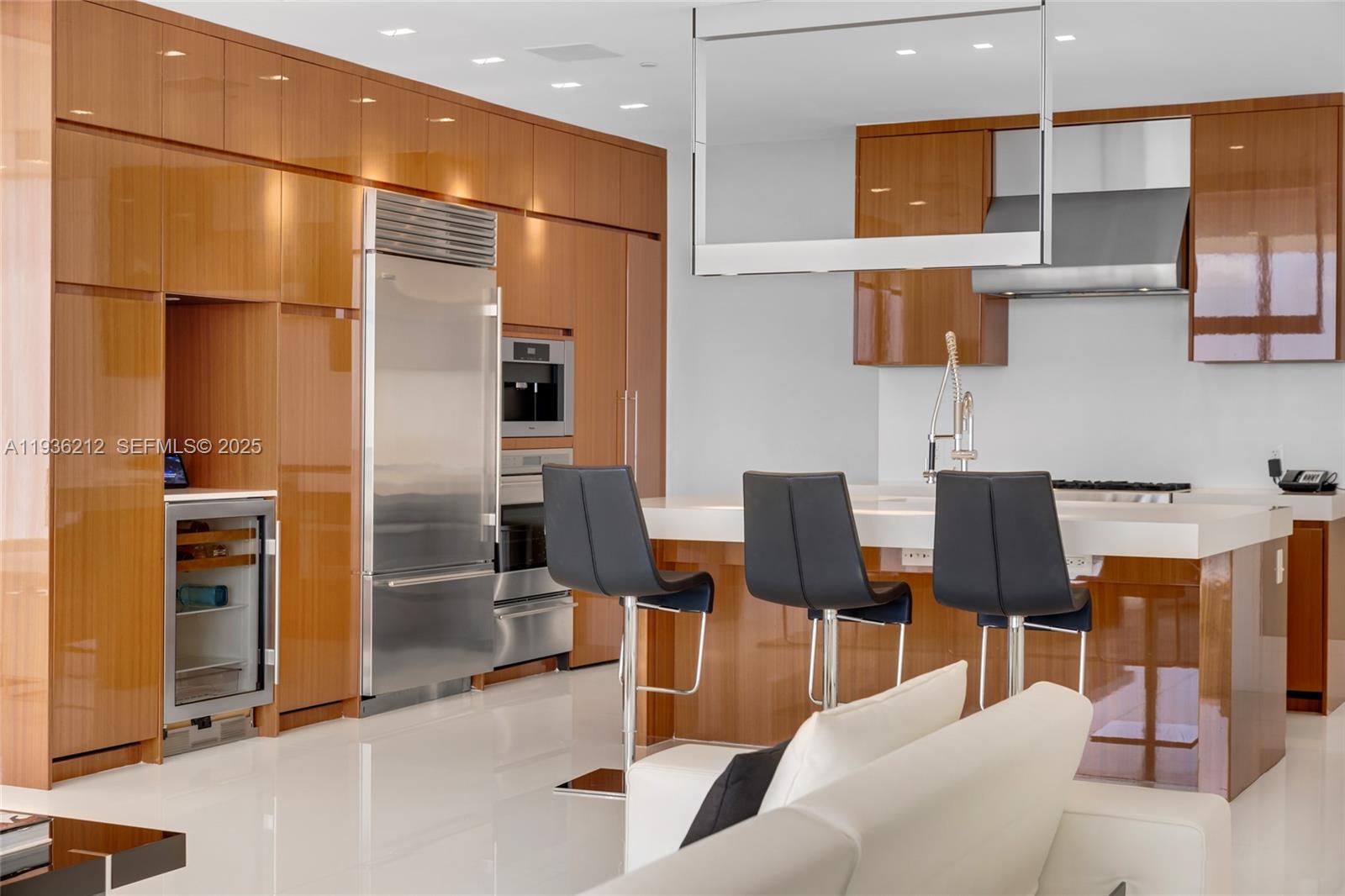 BAL HARBOUR NORTH SOUTH C - Residential