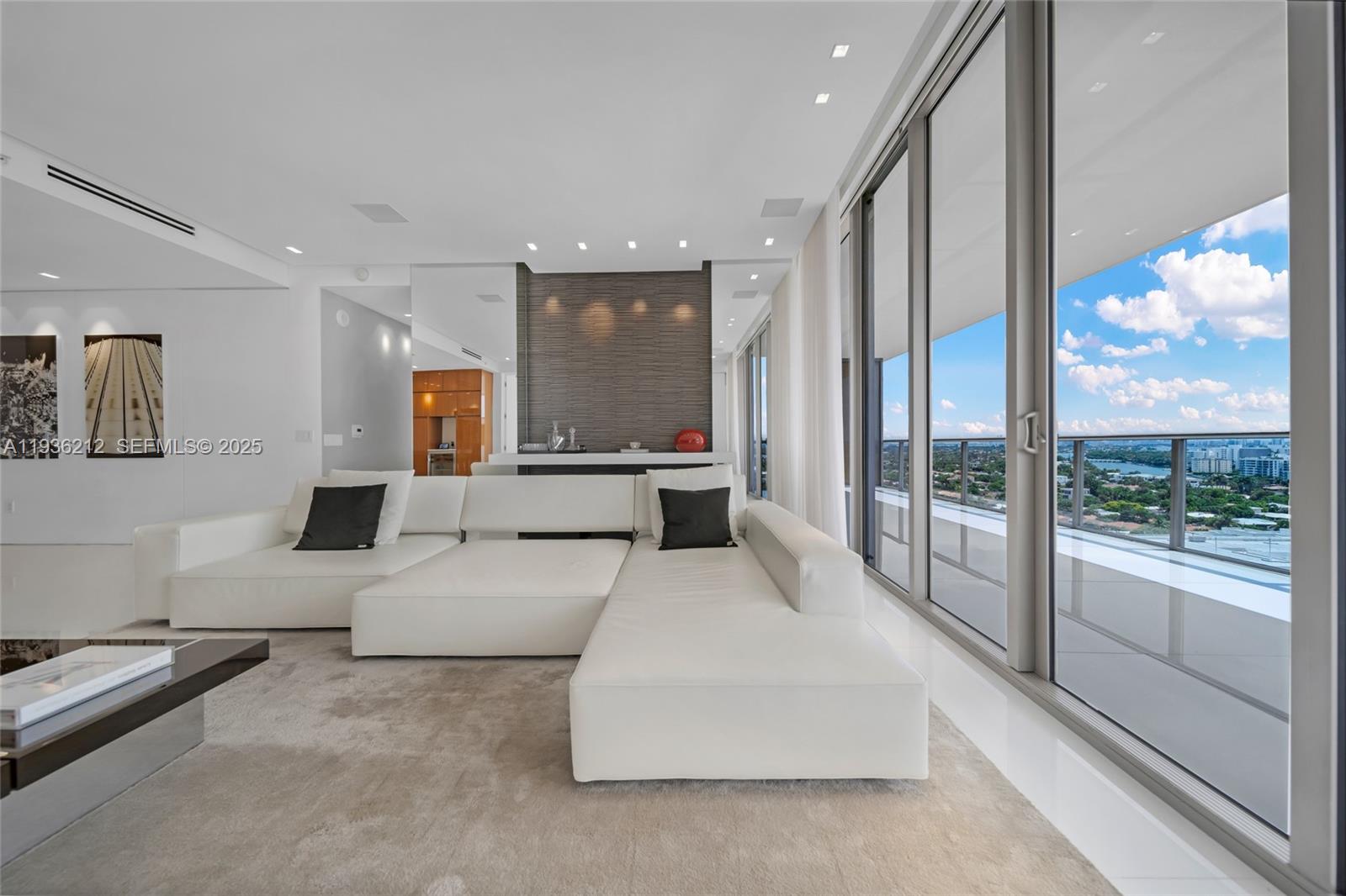 BAL HARBOUR NORTH SOUTH C - Residential