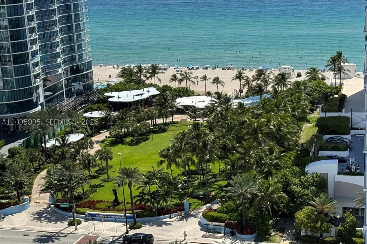 WINSTON TOWERS 700 CONDO - Residential Lease