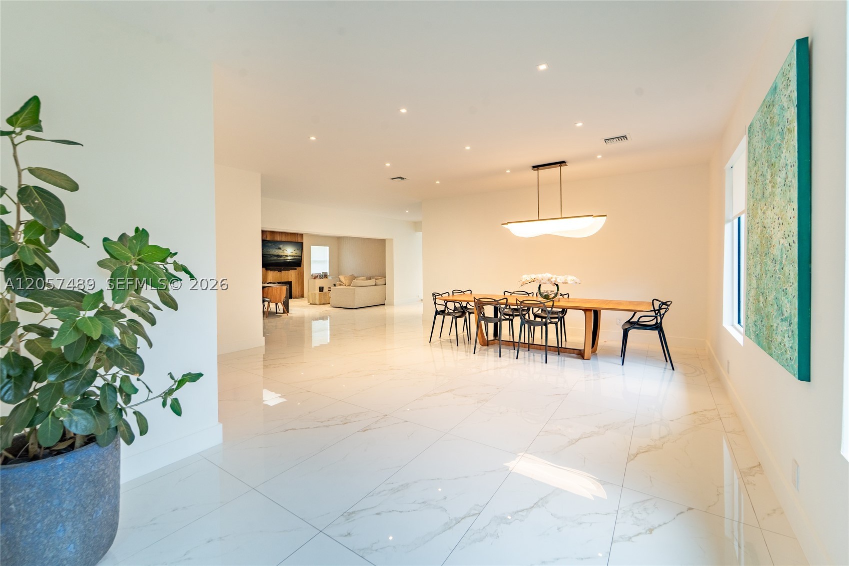 BISCAYNE POINT - Residential