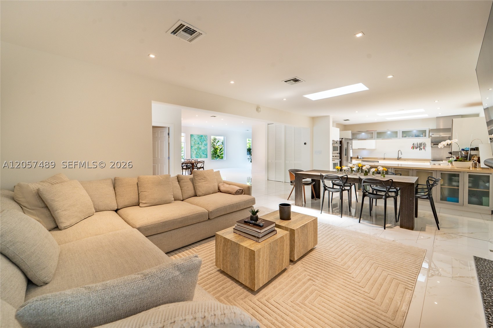 BISCAYNE POINT - Residential