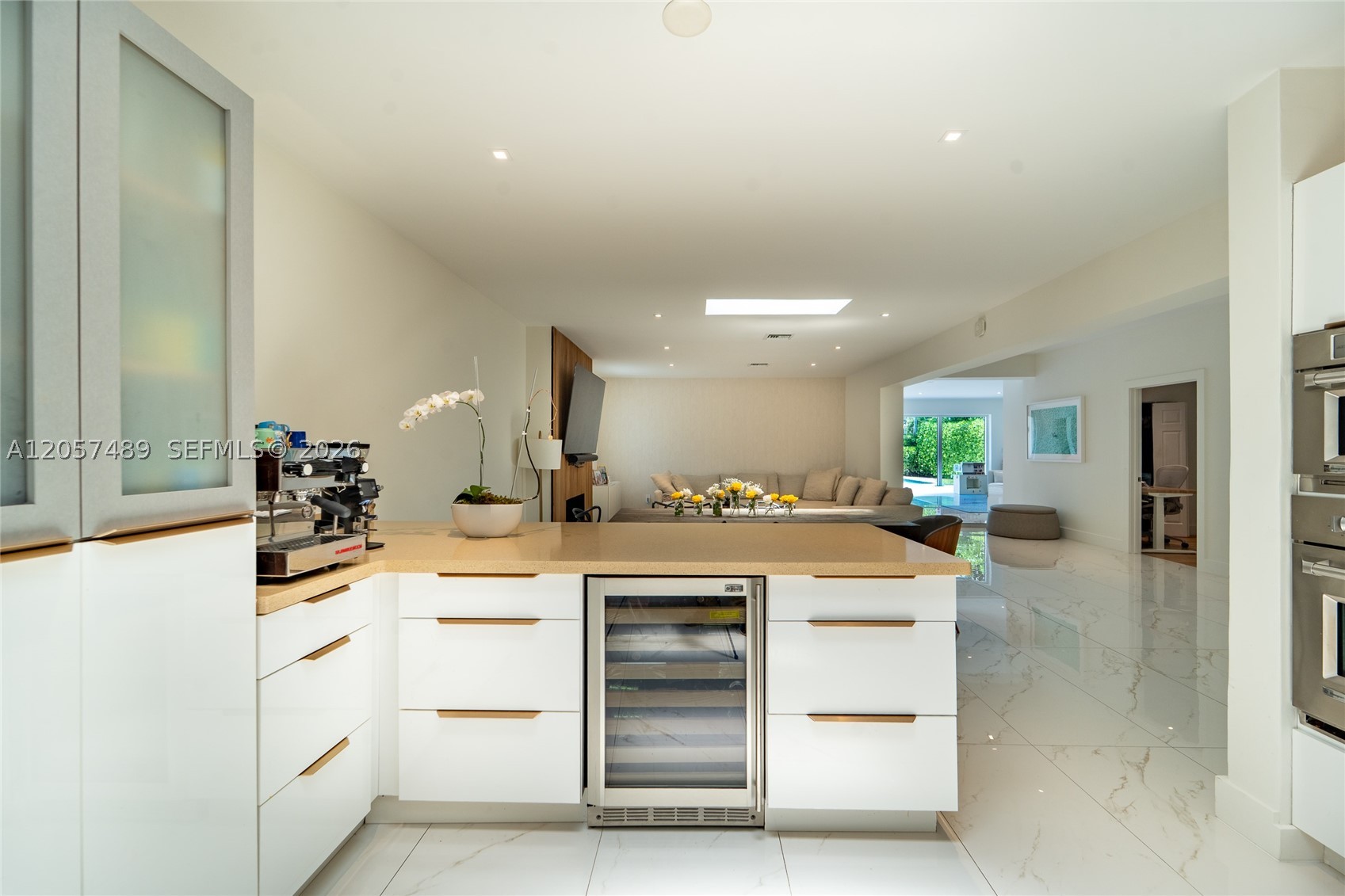 BISCAYNE POINT - Residential