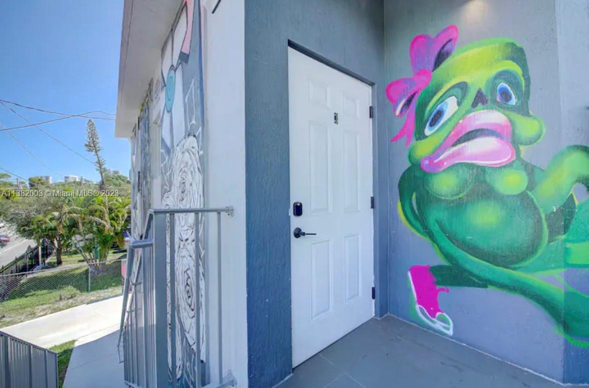 Wynwood Graffiti Building - Residential Lease