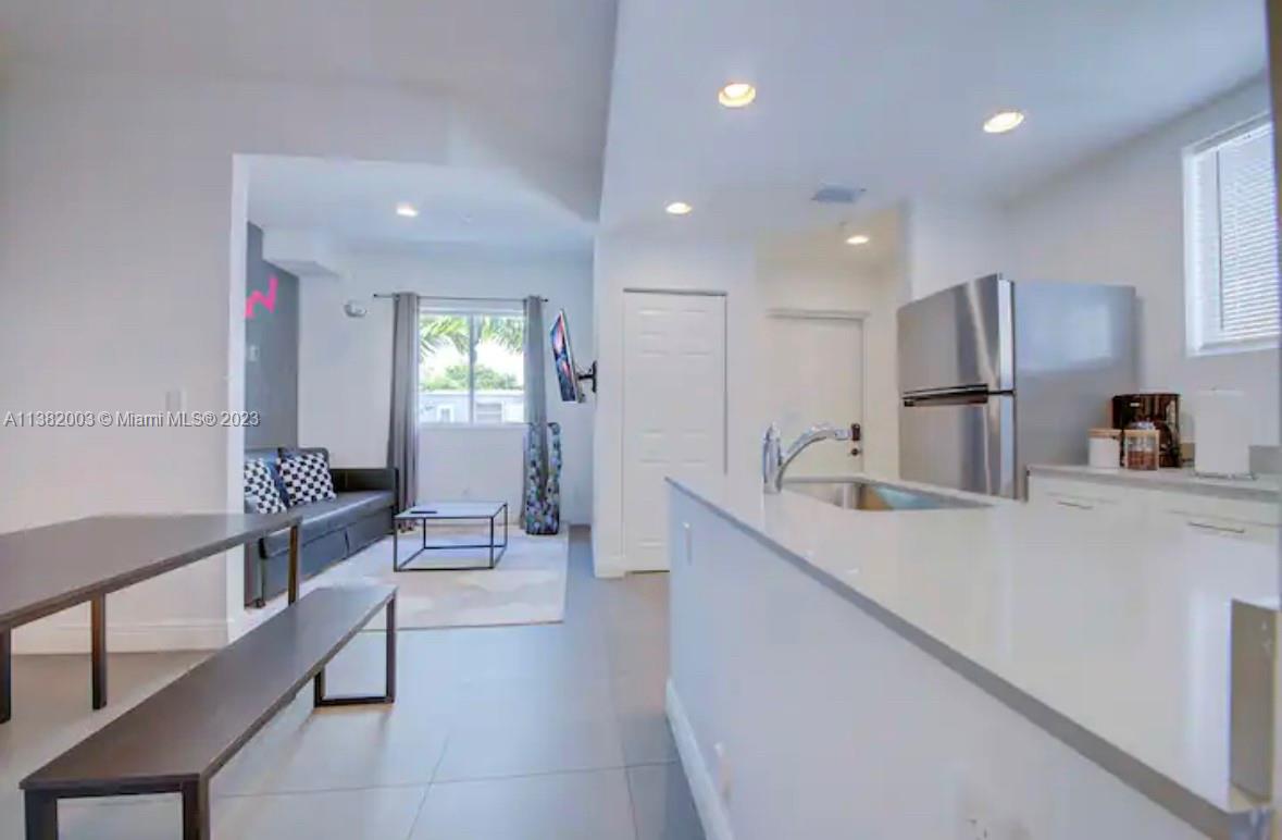 Wynwood Graffiti Building - Residential Lease