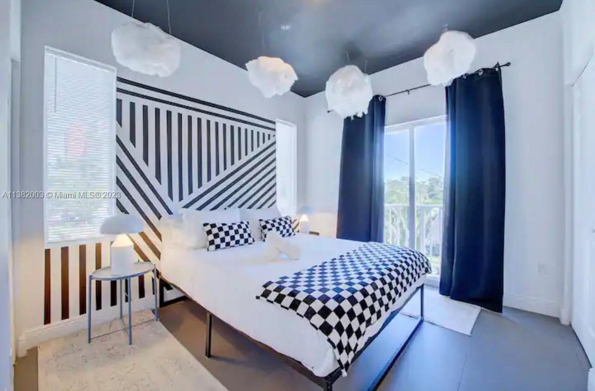 Wynwood Graffiti Building - Residential Lease