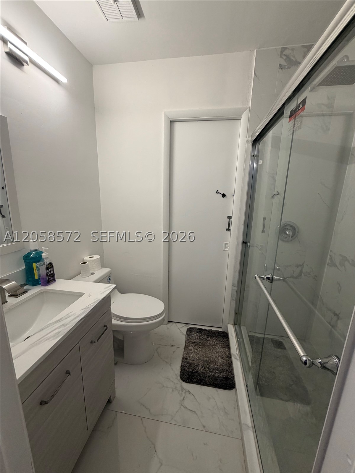 LAGUNA CONDO - Residential