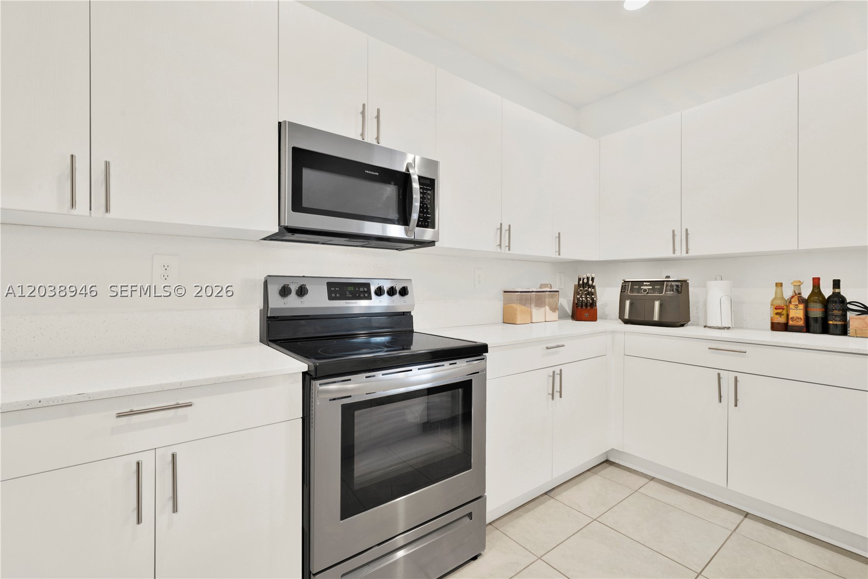 SILVER PALM RESIDENTIAL H - Residential
