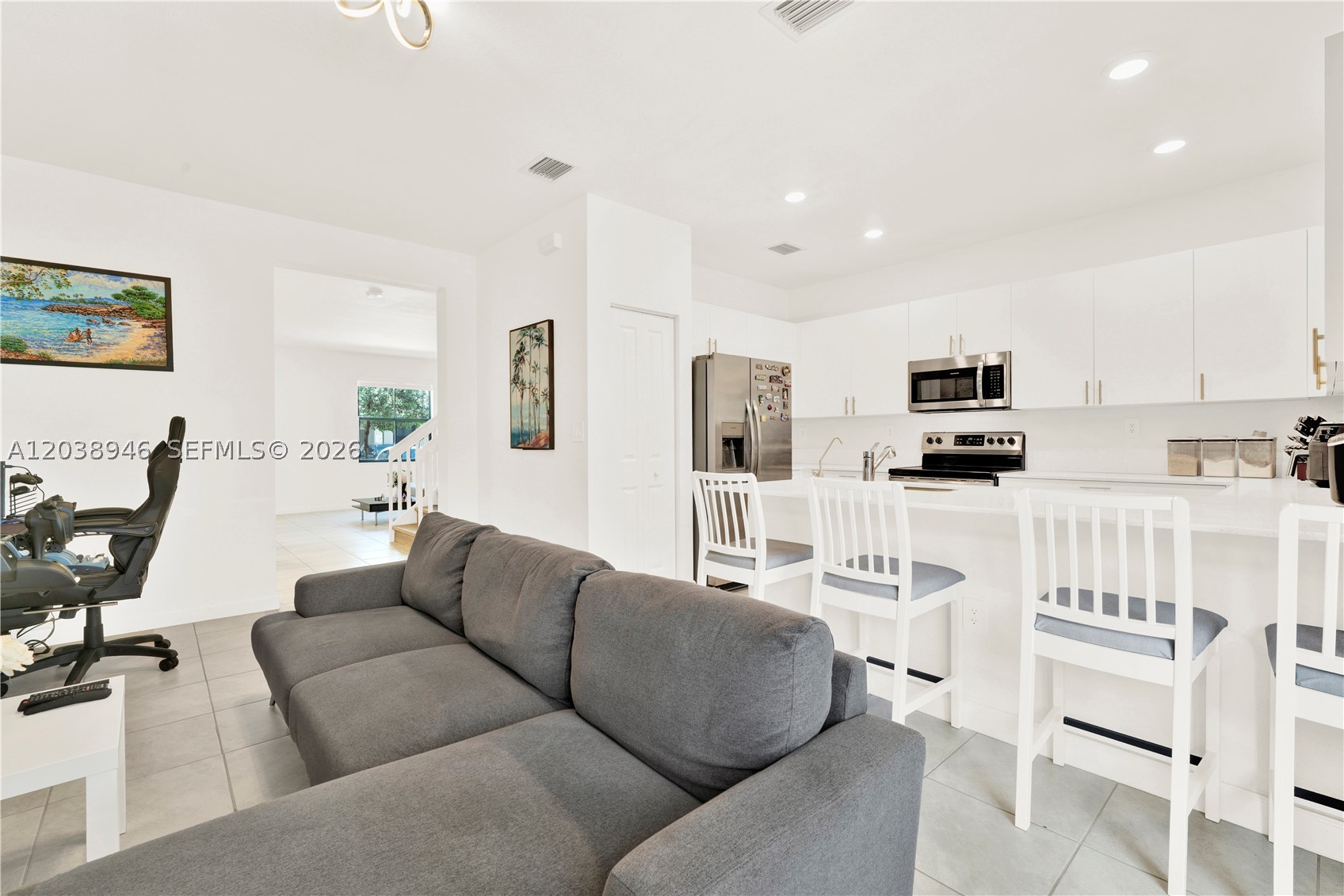 SILVER PALM RESIDENTIAL H - Residential