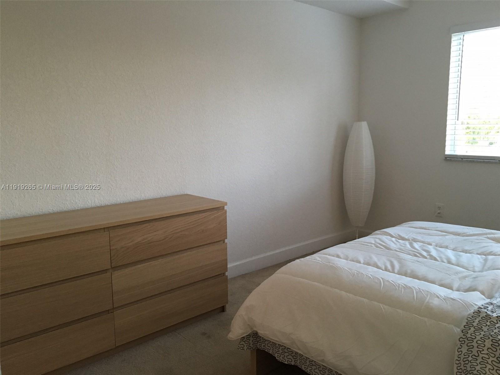 Valencia Condo - Residential Lease