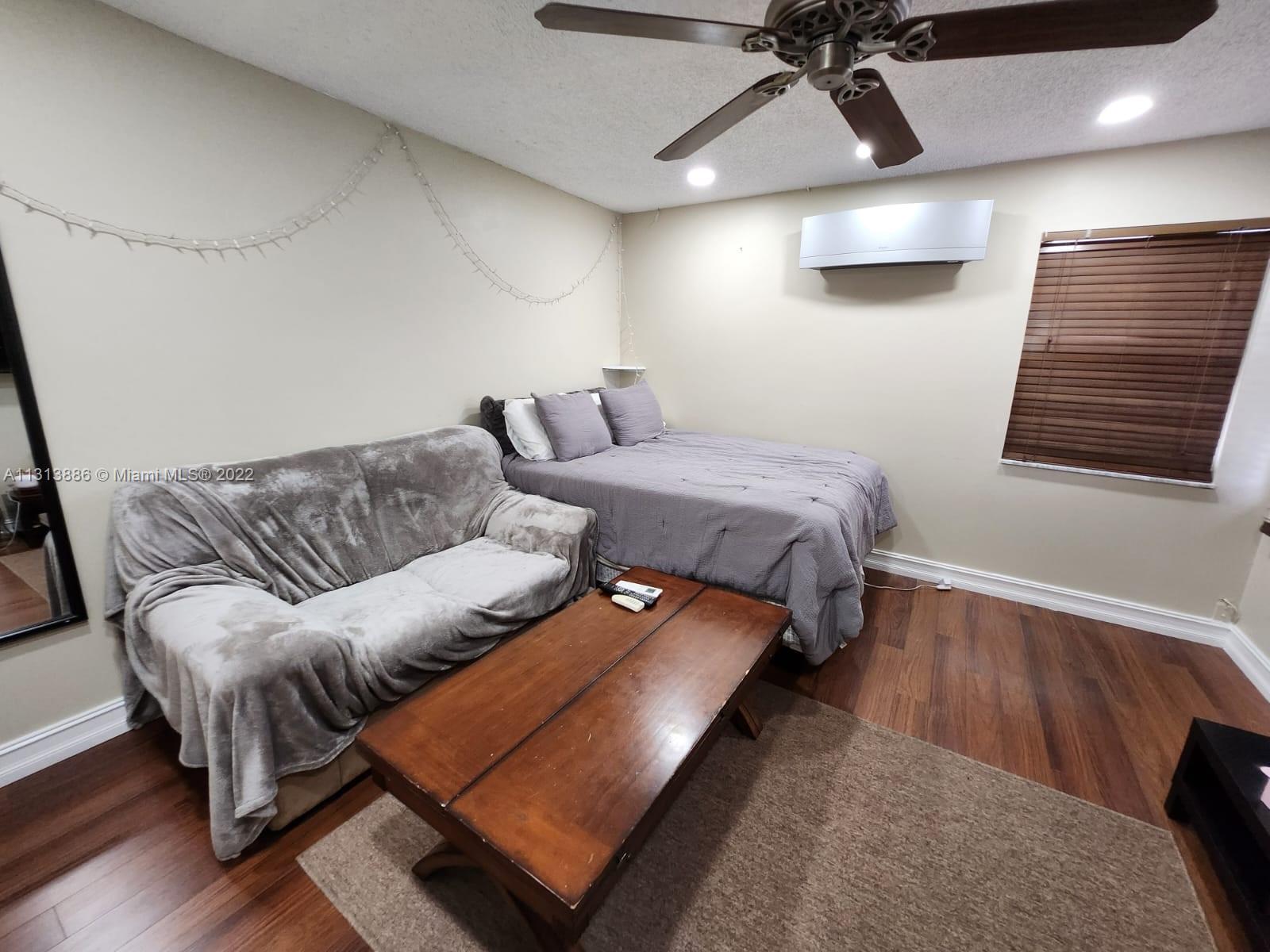 COUNTRY ADDRESS ENCORE - Residential Lease