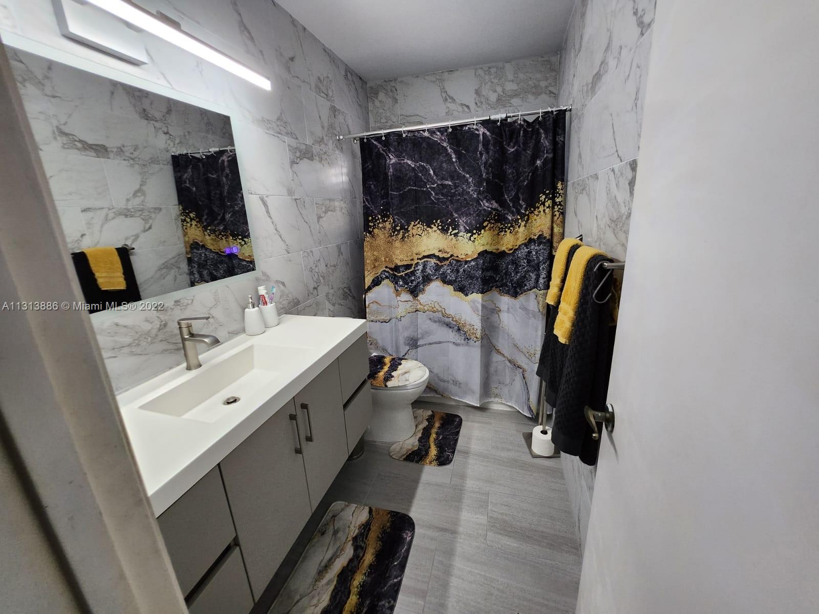 COUNTRY ADDRESS ENCORE - Residential Lease