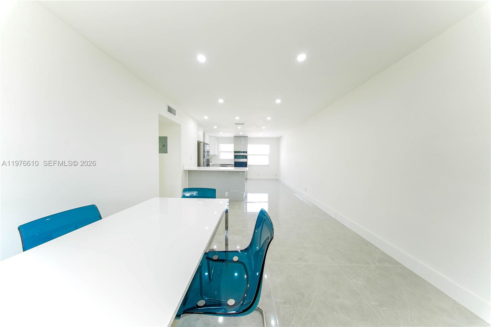 PELL MANOR CONDOMINIUM 3 - Residential