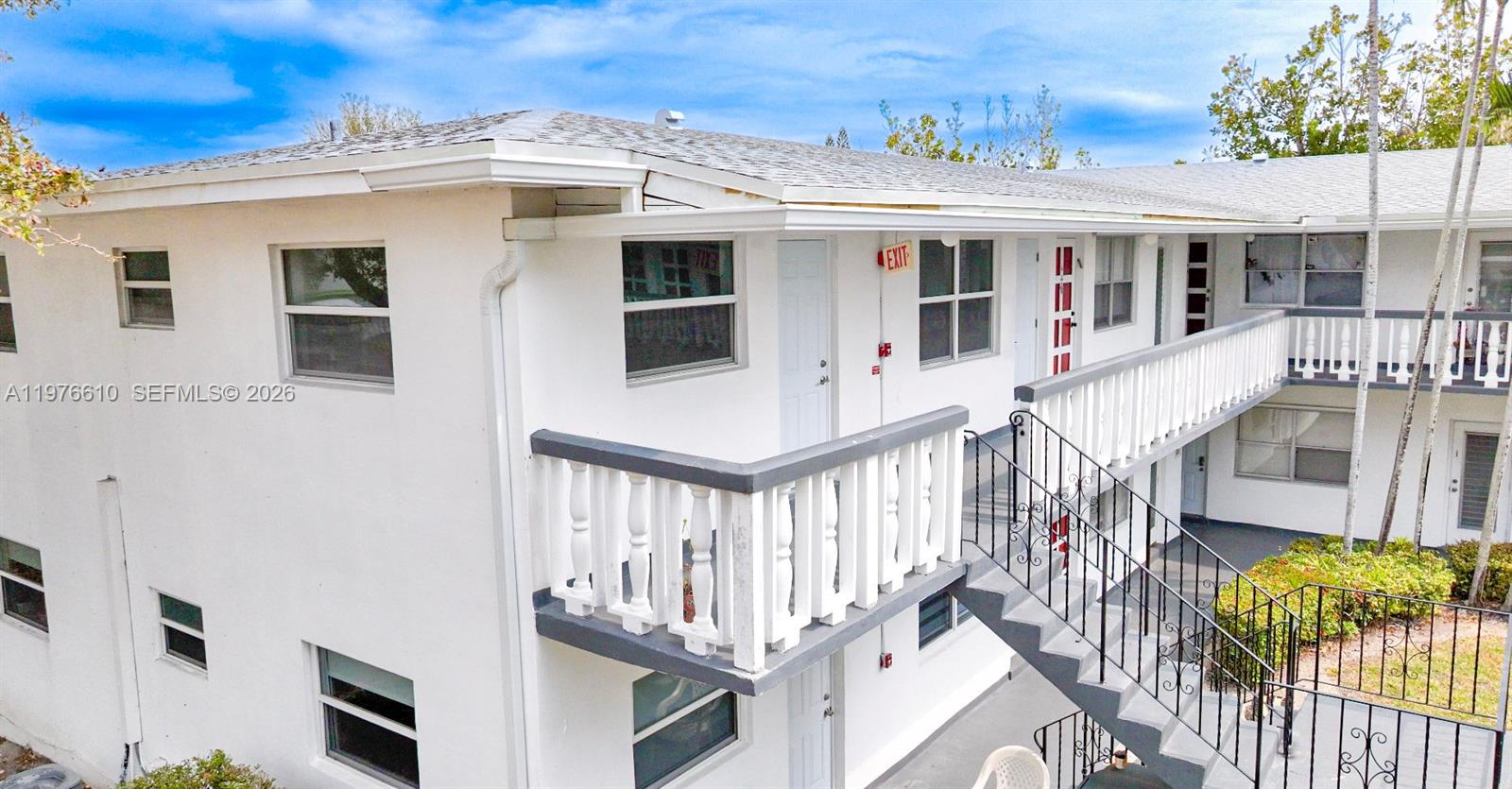PELL MANOR CONDOMINIUM 3 - Residential