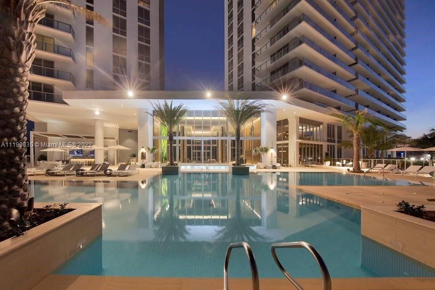 THE HARBOUR NORTH CONDO - Residential Lease