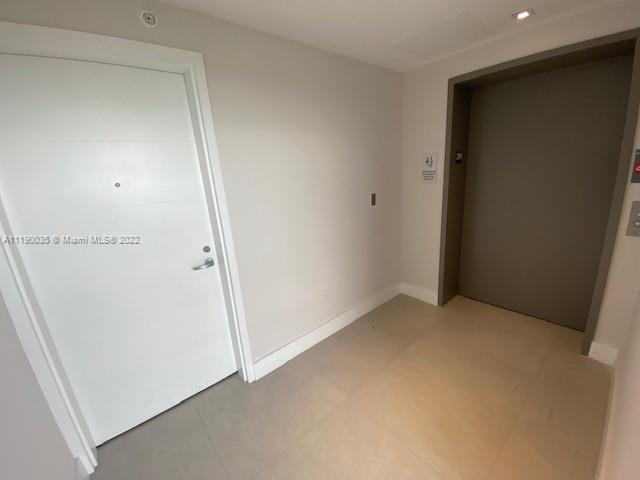 THE HARBOUR NORTH CONDO - Residential Lease