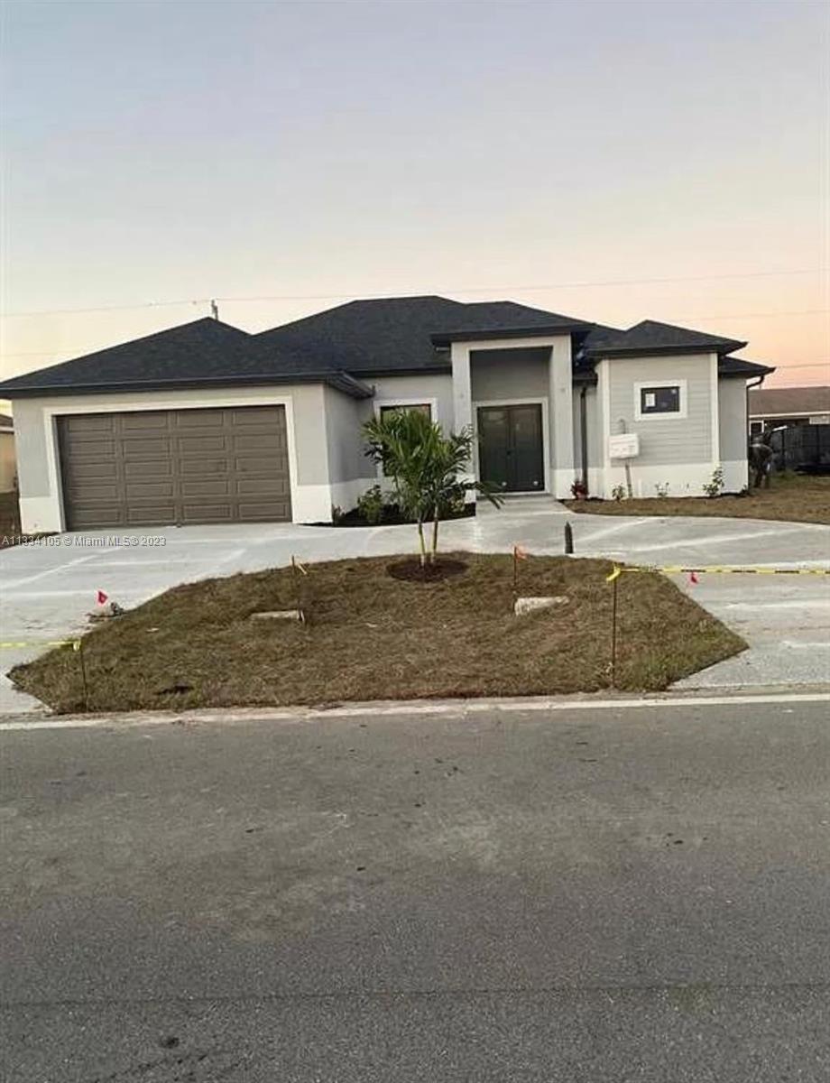 Experience the best of Florida living with this beautiful piece of property located in the southwest of the state. Centrally situated, this lot provides easy access to shopping, popular beaches, major roads, and is only a few minutes away from the Harbor and the historic city of Punta Gorda. The lot's perfect size makes it ideal for investment projects or the construction of your dream home. Come and live in this beautiful and quiet neighborhood and make this property your own. Don't miss out on this opportunity.