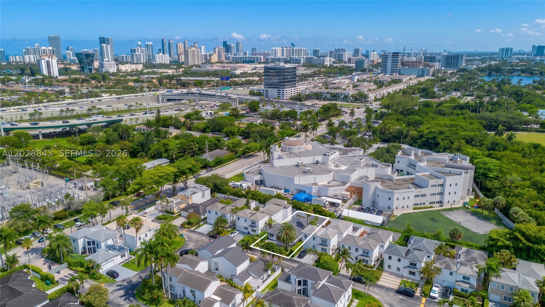 RIVER PARC ESTATES - Residential Lease