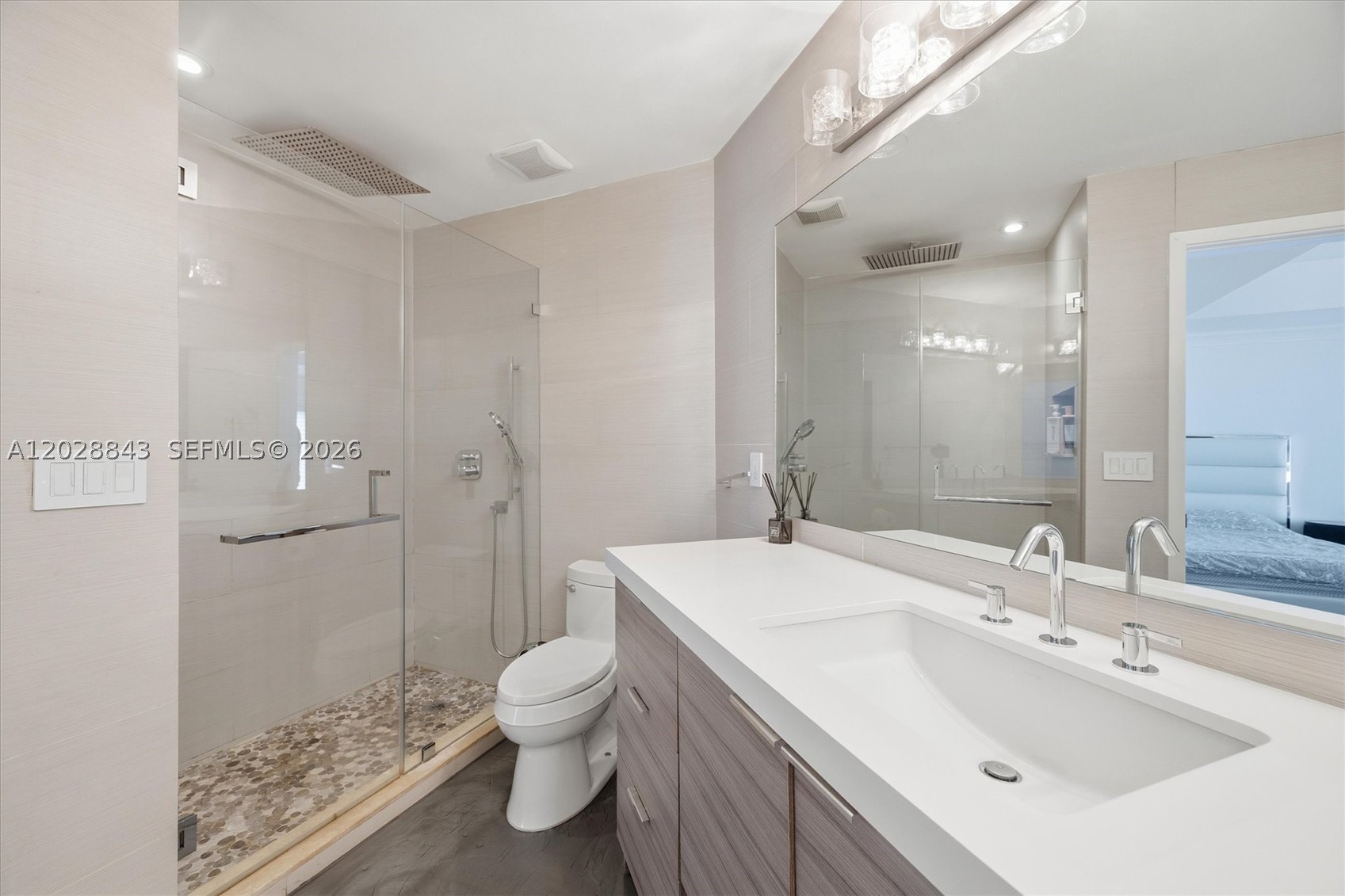 RIVER PARC ESTATES - Residential Lease