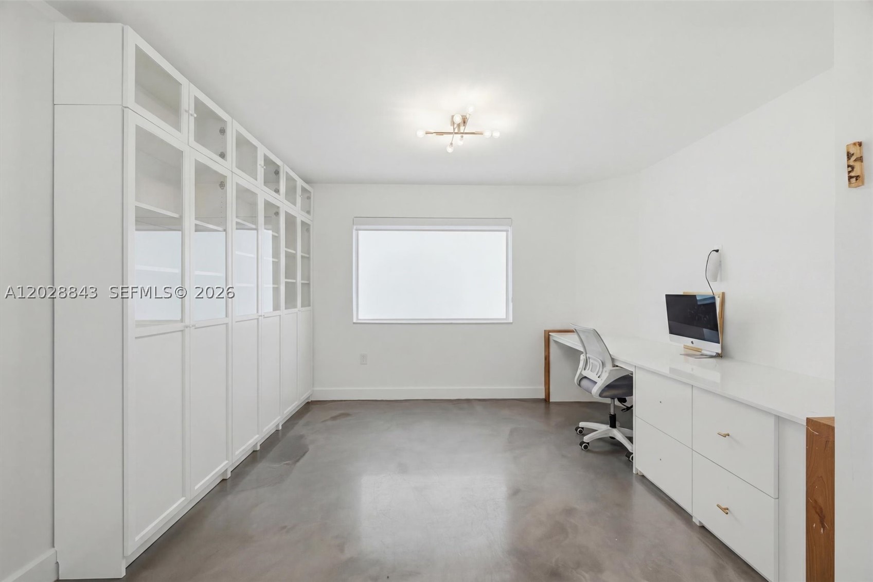 RIVER PARC ESTATES - Residential Lease